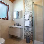 Poiai Stonehouse With Jacuzzi Holiday home